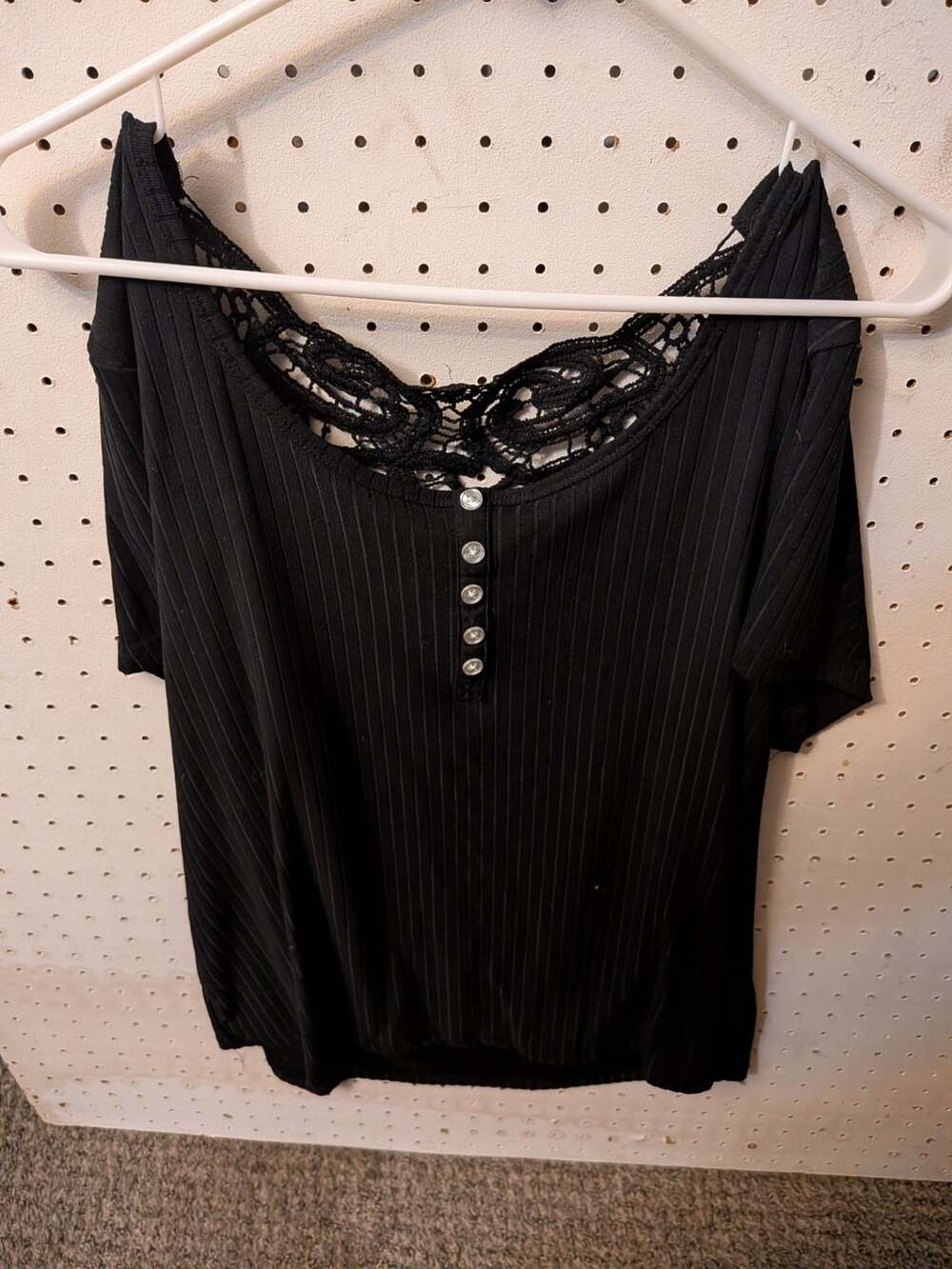 Bobbie Brooks Plus Size 1X Black Ribbed Knit Top with Lace Back Detail